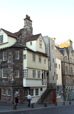 Historic building on the Royal Mile, Edinburgh